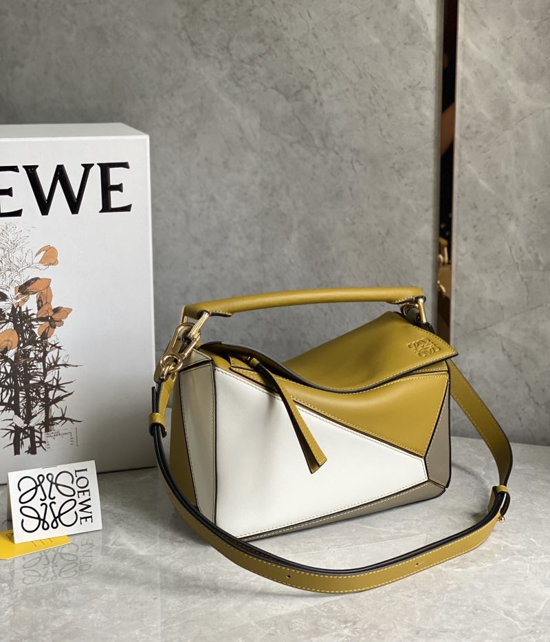 Loewe Puzzle Bags